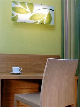 Business&budget Tessin Hotel München