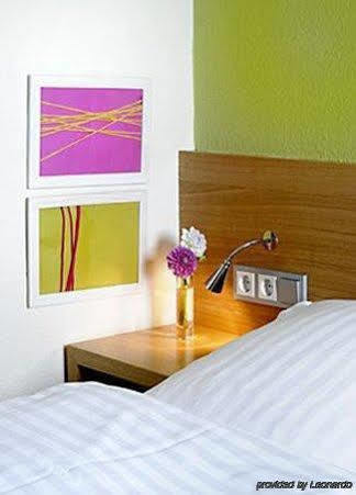 Business&budget Tessin Hotel